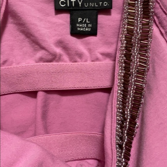 NWT city unltd. Pink top with bra size: L - Picture 6 of 9